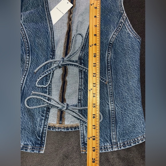 NWT Abercrombie Fitch Tie Front Denim Vest Jean Bows Open Front V Neck XXS Fall - Picture 11 of 15